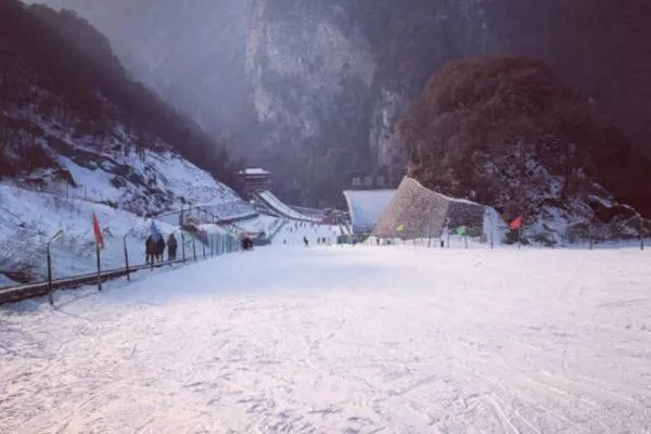 太白山滑雪場(chǎng)門票多少錢什么時(shí)候開