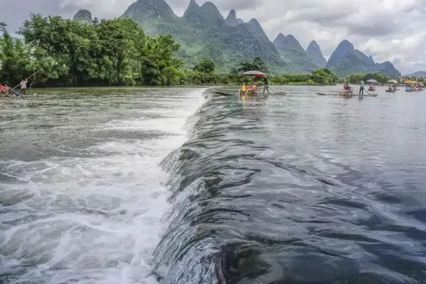 桂林十二灘漂流景區(qū)在哪里 門票價格及游玩攻略