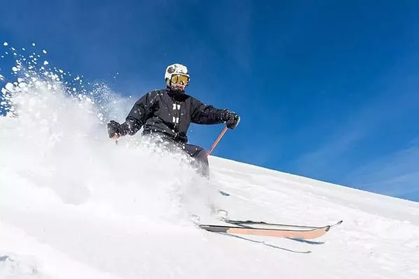 神農(nóng)架國際滑雪場自駕游攻略